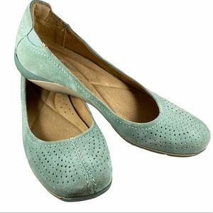 Naturalizer turquoise mint leather suede narrow